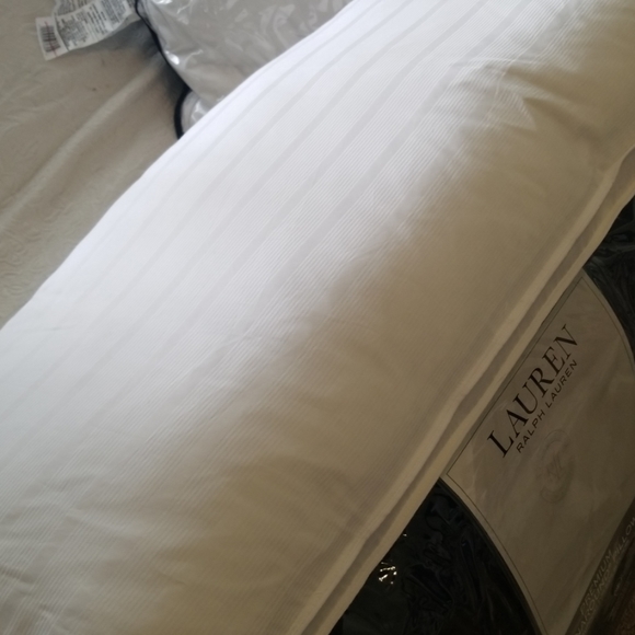 Ralph Lauren KING size downaround pillow - Picture 7 of 8